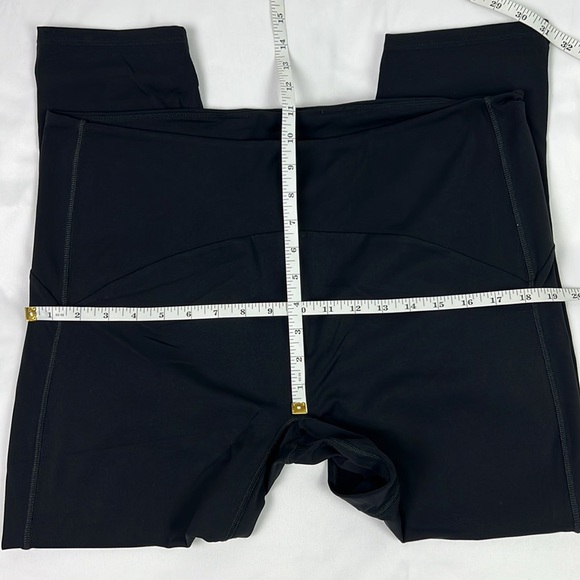 ZYIA Active Women’s 20 Brown Strap Deluxe Hi-Rise 7/8 Legging - Picture 6 of 8